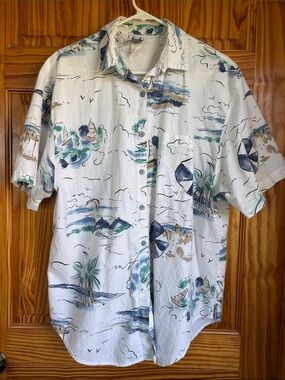 Men’s Short-Sleeve White Nautical Print Button-Down Shirt